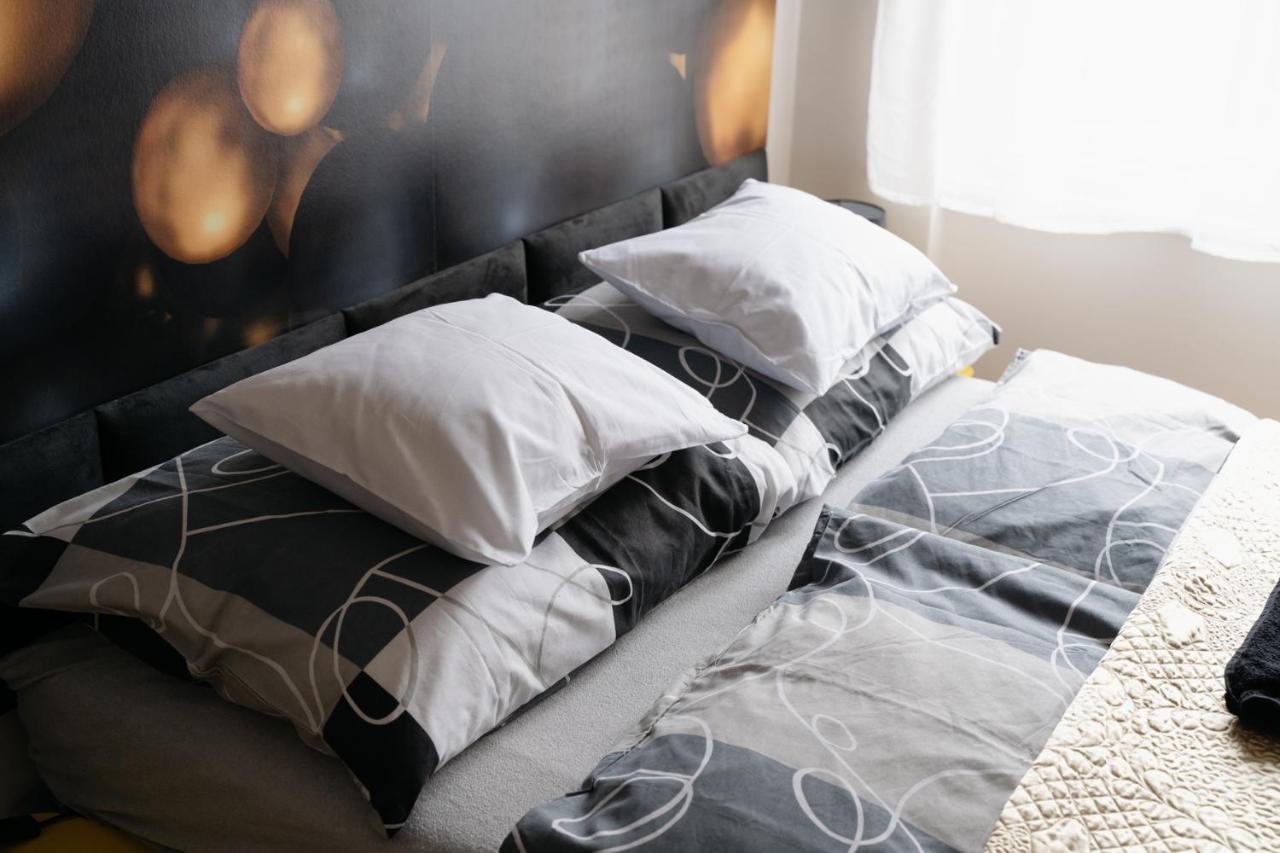 Fand Center Apartman Luxury Segedin Dış mekan fotoğraf